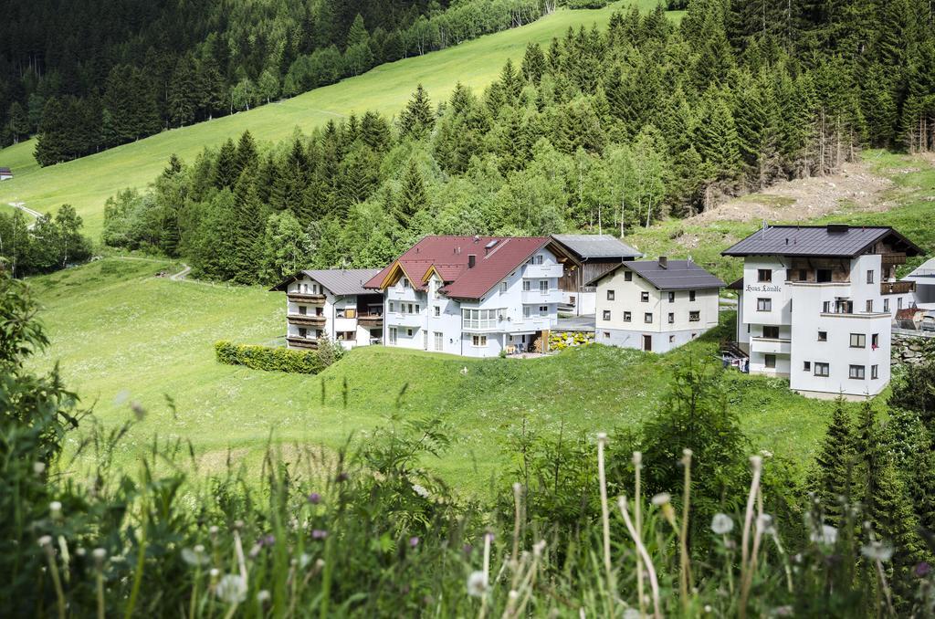 Apart Anna-Maria Ischgl Buitenkant foto